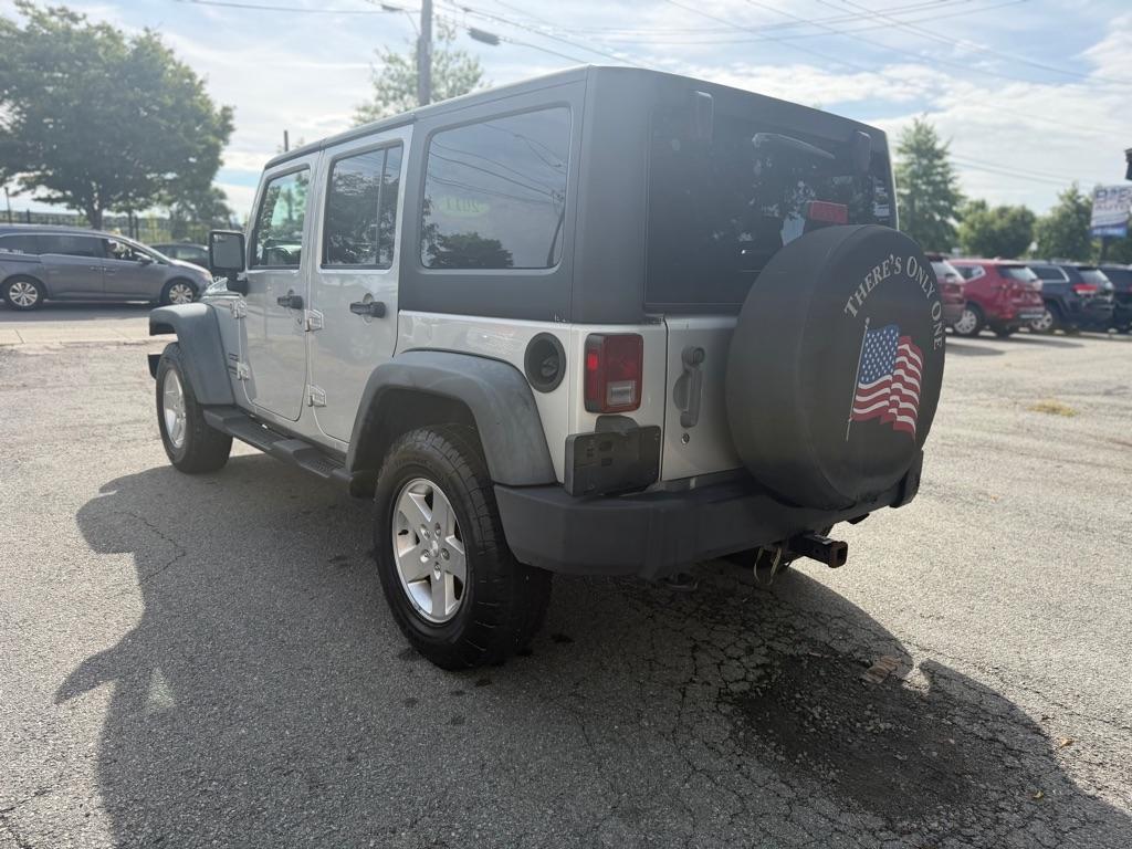 Jeep Wrangler Unlimited Sport 4WD 2011