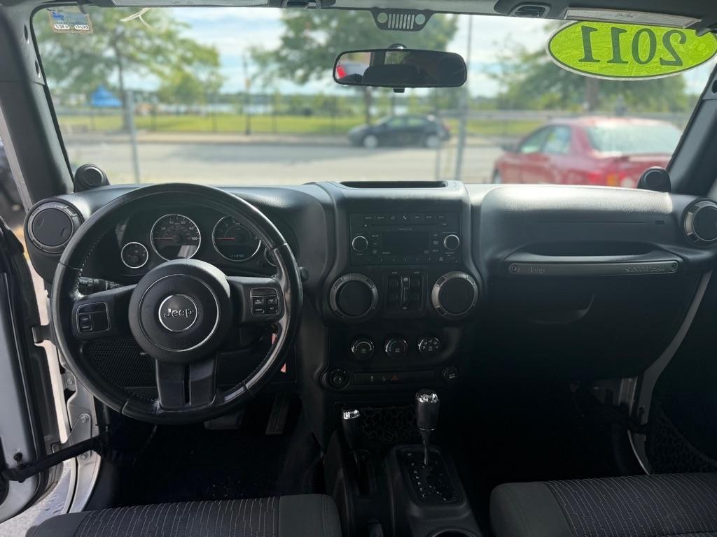 Jeep Wrangler Unlimited Sport 4WD 2011