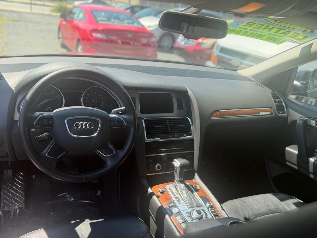 Audi Q7 3.0T Premium Plus quattro 2015