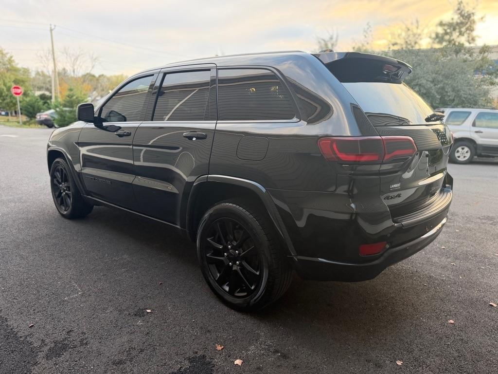 Jeep Grand Cherokee Laredo 4WD 2019
