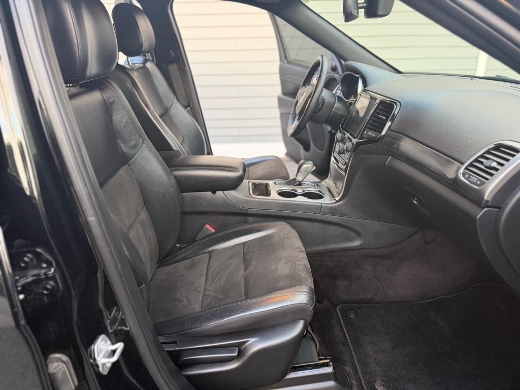 Jeep Grand Cherokee Laredo 4WD 2019