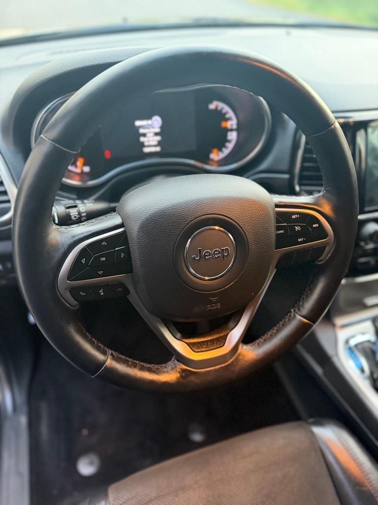 Jeep Grand Cherokee Laredo 4WD 2019