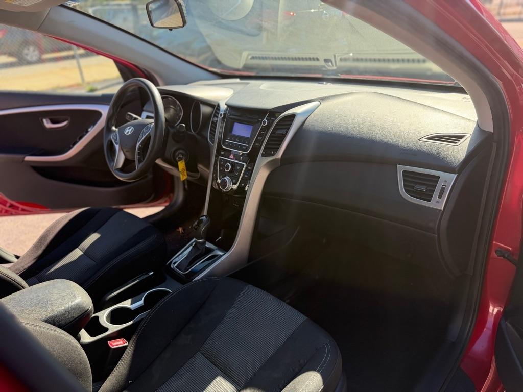 Hyundai Elantra GT A/T 2014