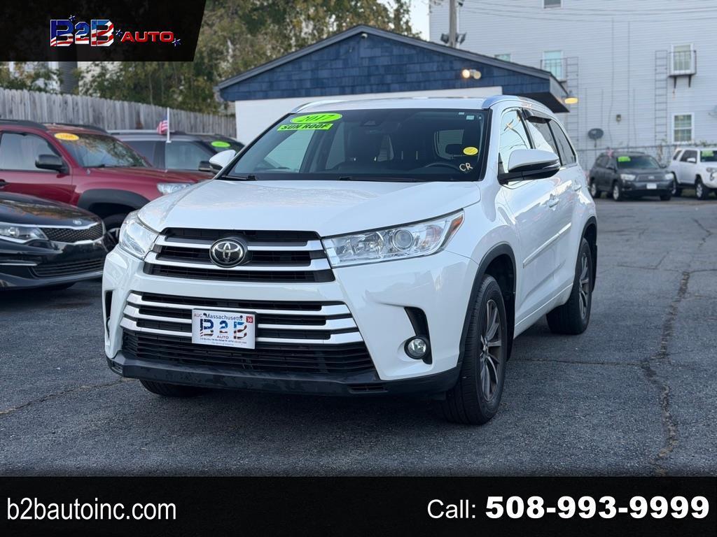 Toyota Highlander SE AWD V6 2017