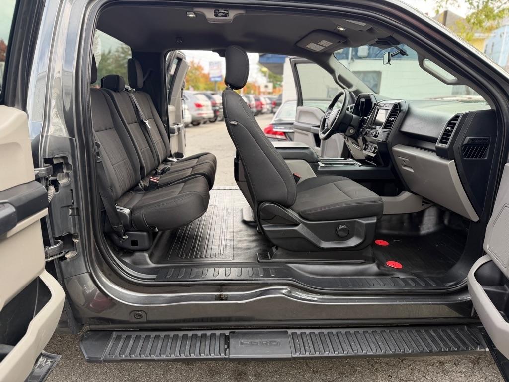 Ford F-150 XL SuperCab 8-ft. Bed 4WD 2020