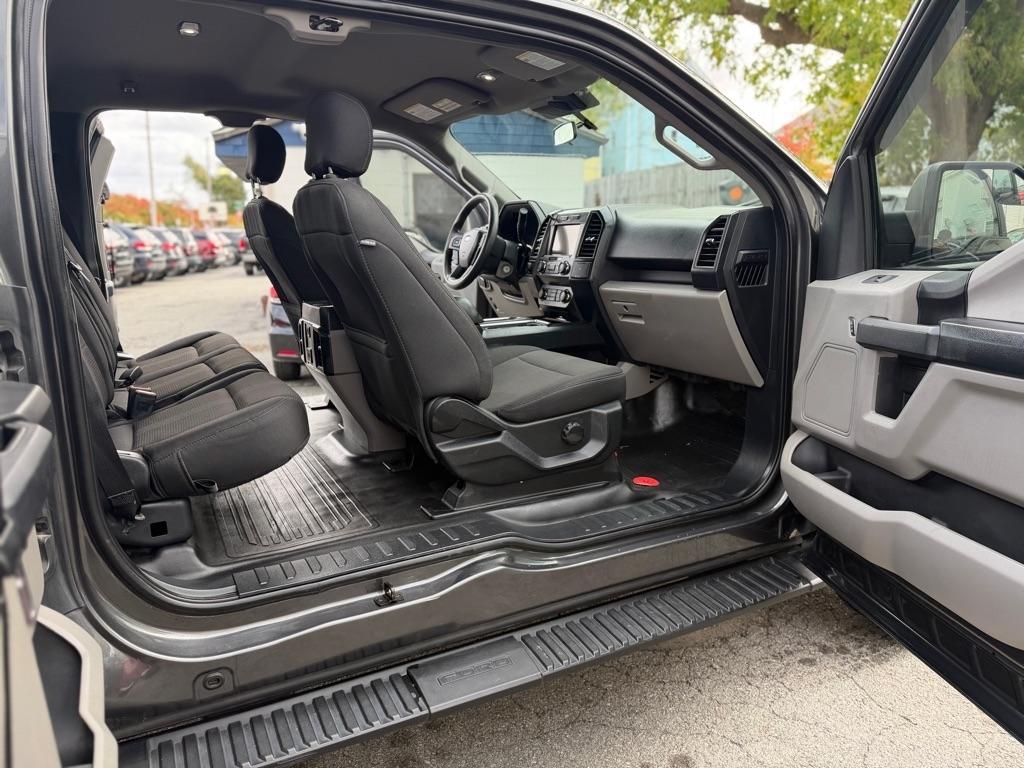 Ford F-150 XL SuperCab 8-ft. Bed 4WD 2020