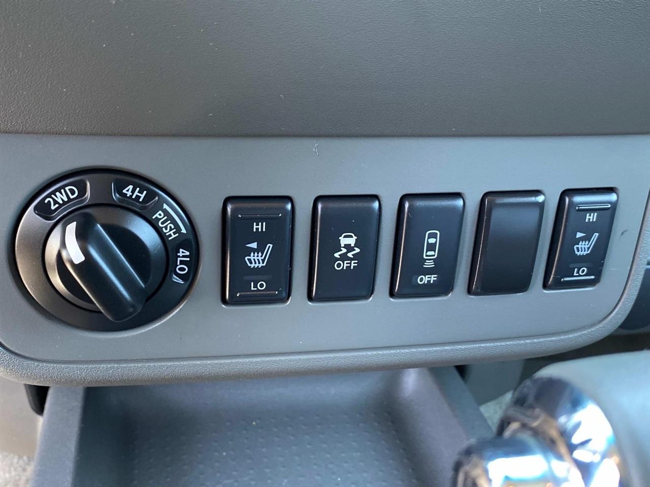 Nissan Frontier  2013