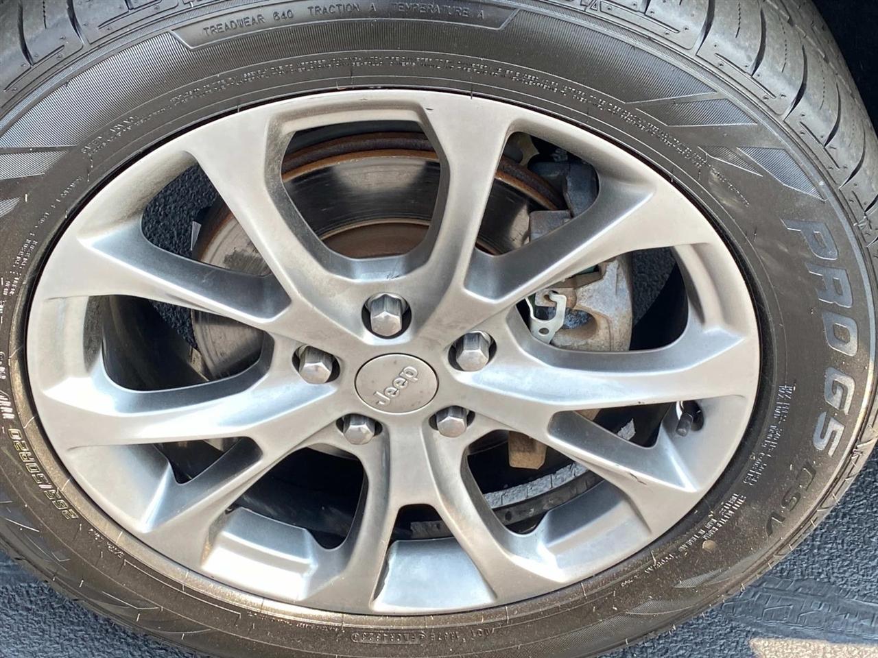 Jeep Grand Cherokee  2019