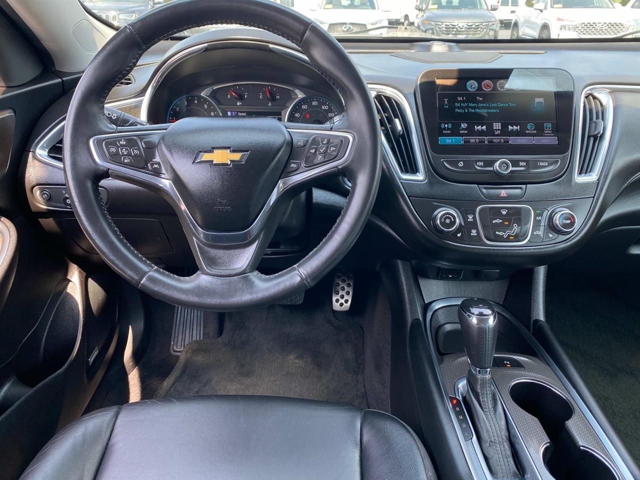 Chevrolet Malibu  2016