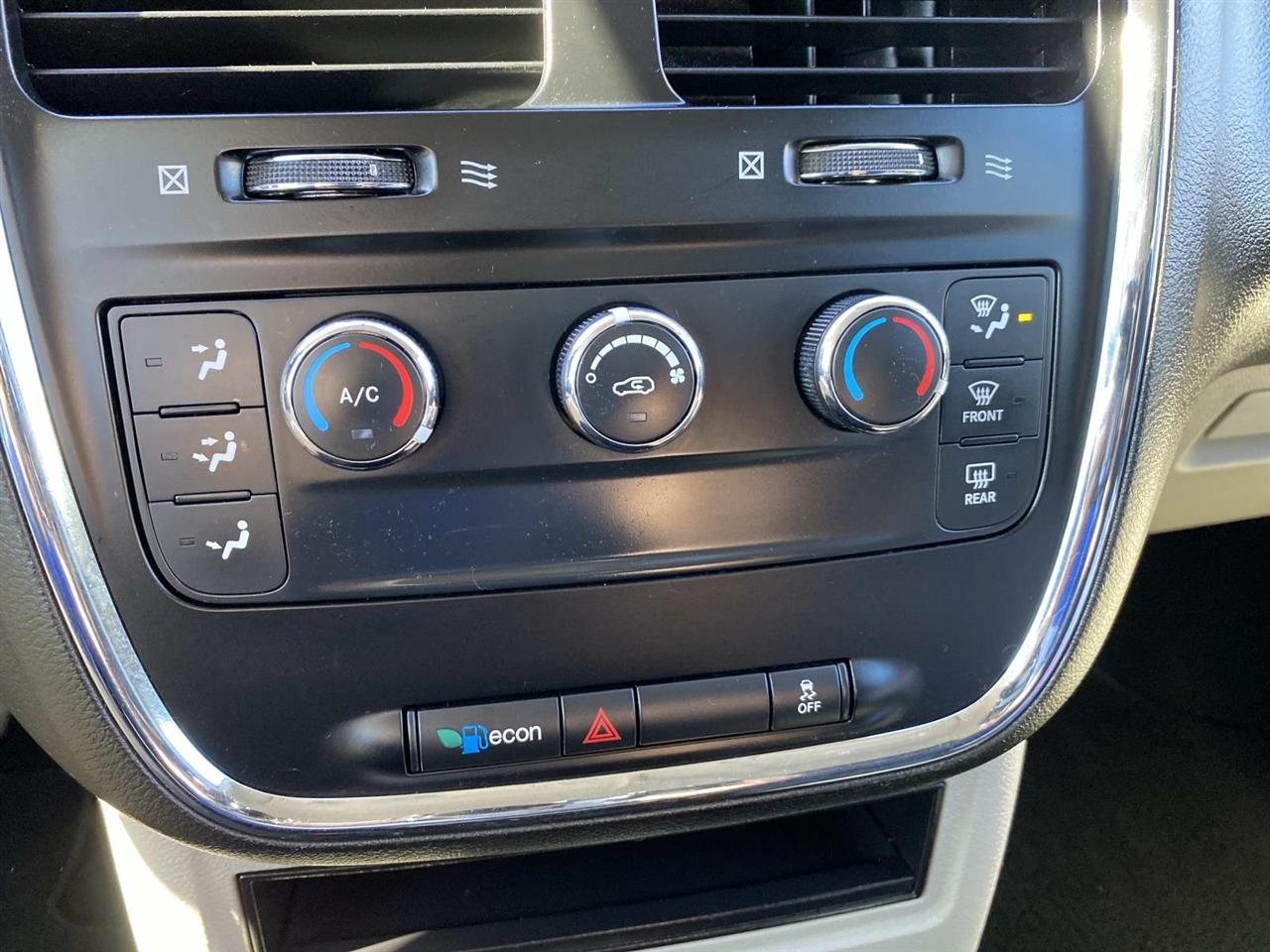 Dodge Grand Caravan  2015