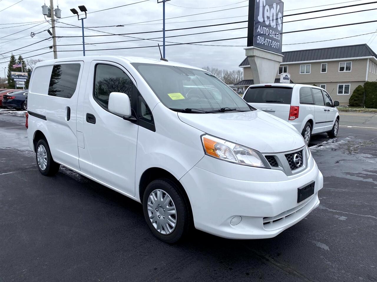 Nissan NV200  2021