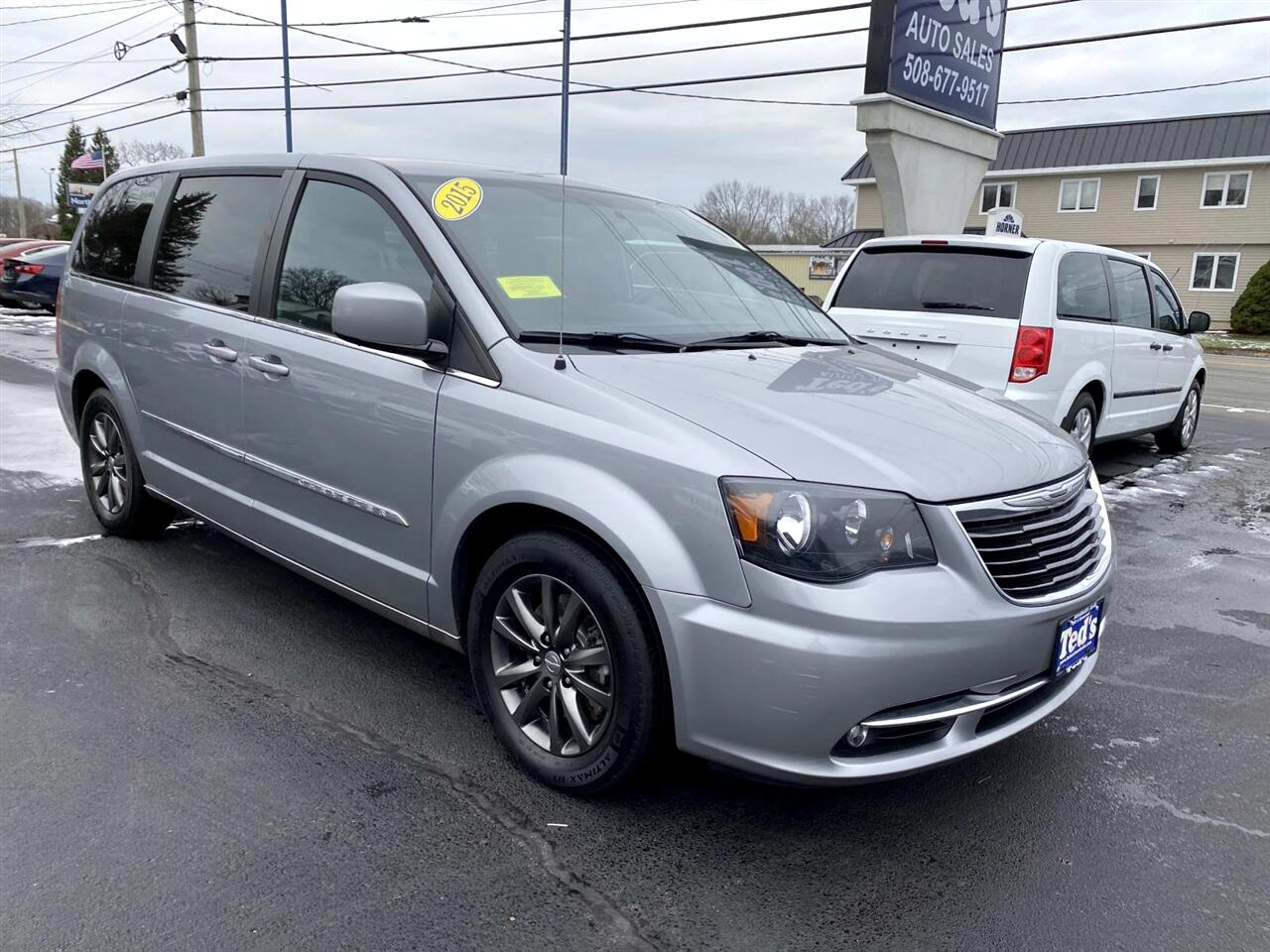 Chrysler Town & Country  2015