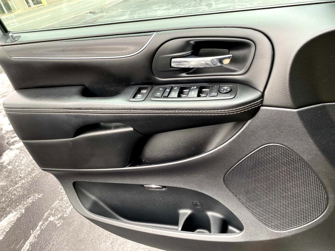 Chrysler Town & Country  2015