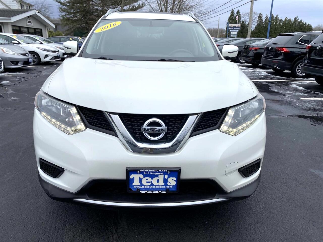 Nissan Rogue  2016