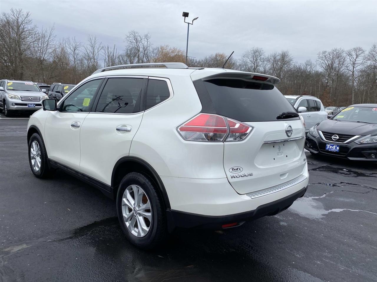 Nissan Rogue  2016