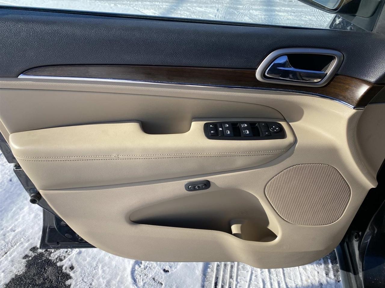 Jeep Grand Cherokee  2015