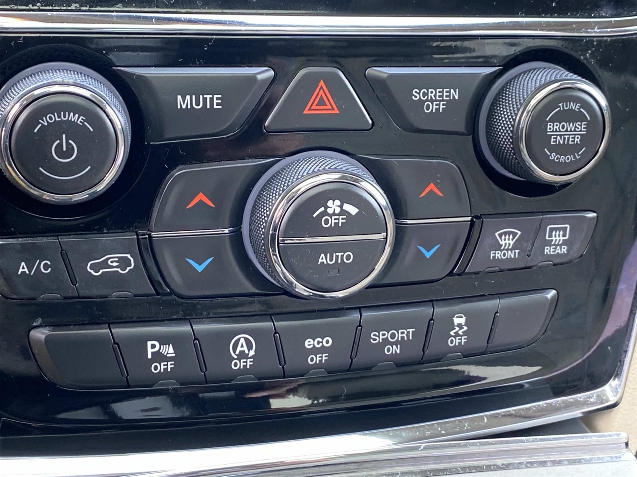 Jeep Grand Cherokee  2019