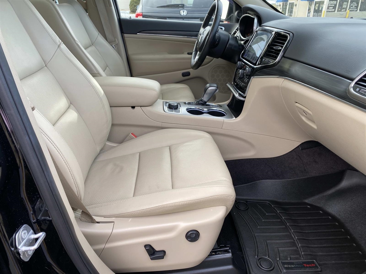 Jeep Grand Cherokee  2019