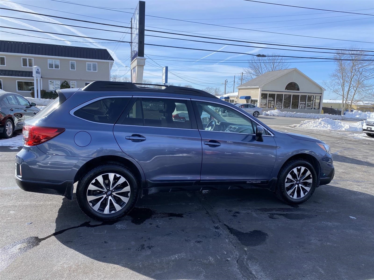 Subaru Outback  2017