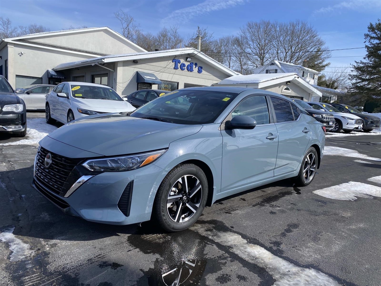 2025 Nissan Sentra SV CVT