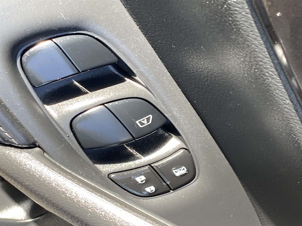 Nissan Rogue Sport  2019