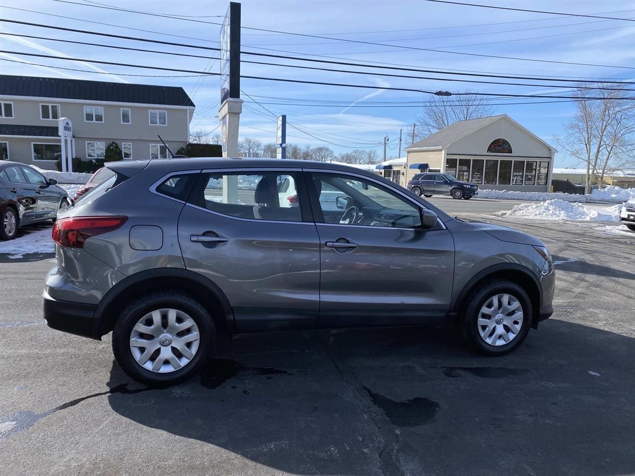 Nissan Rogue Sport  2019