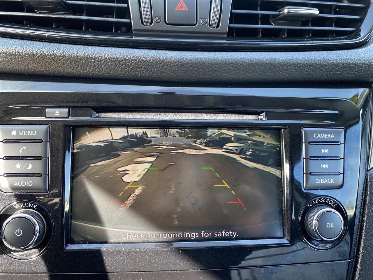 Nissan Rogue Sport  2019