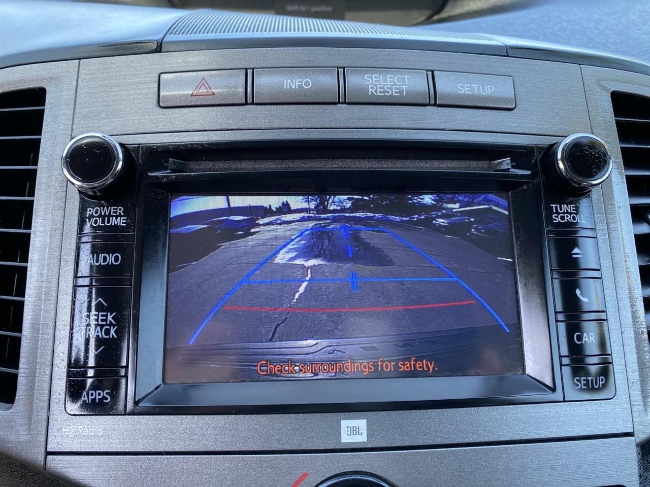 Toyota Venza 4dr Wgn I4 AWD XLE (Natl) 2014