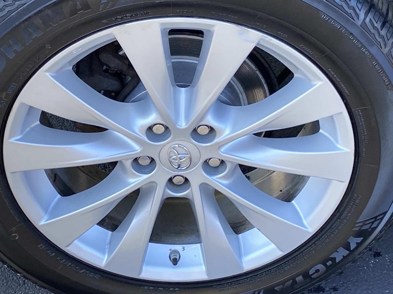 Toyota Venza 4dr Wgn I4 AWD XLE (Natl) 2014