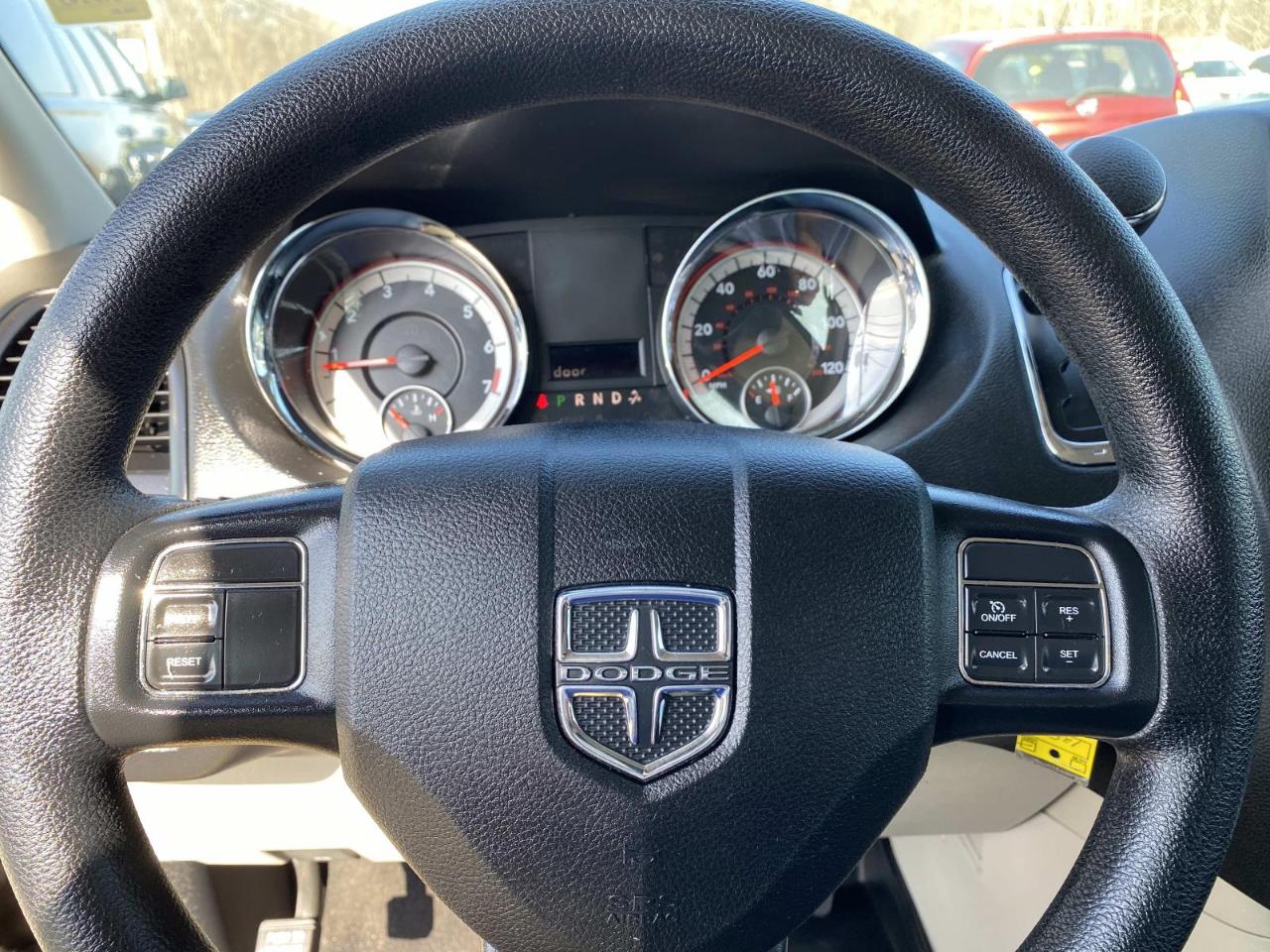 Dodge Grand Caravan SE 2016