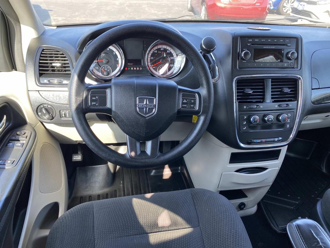 Dodge Grand Caravan SE 2016