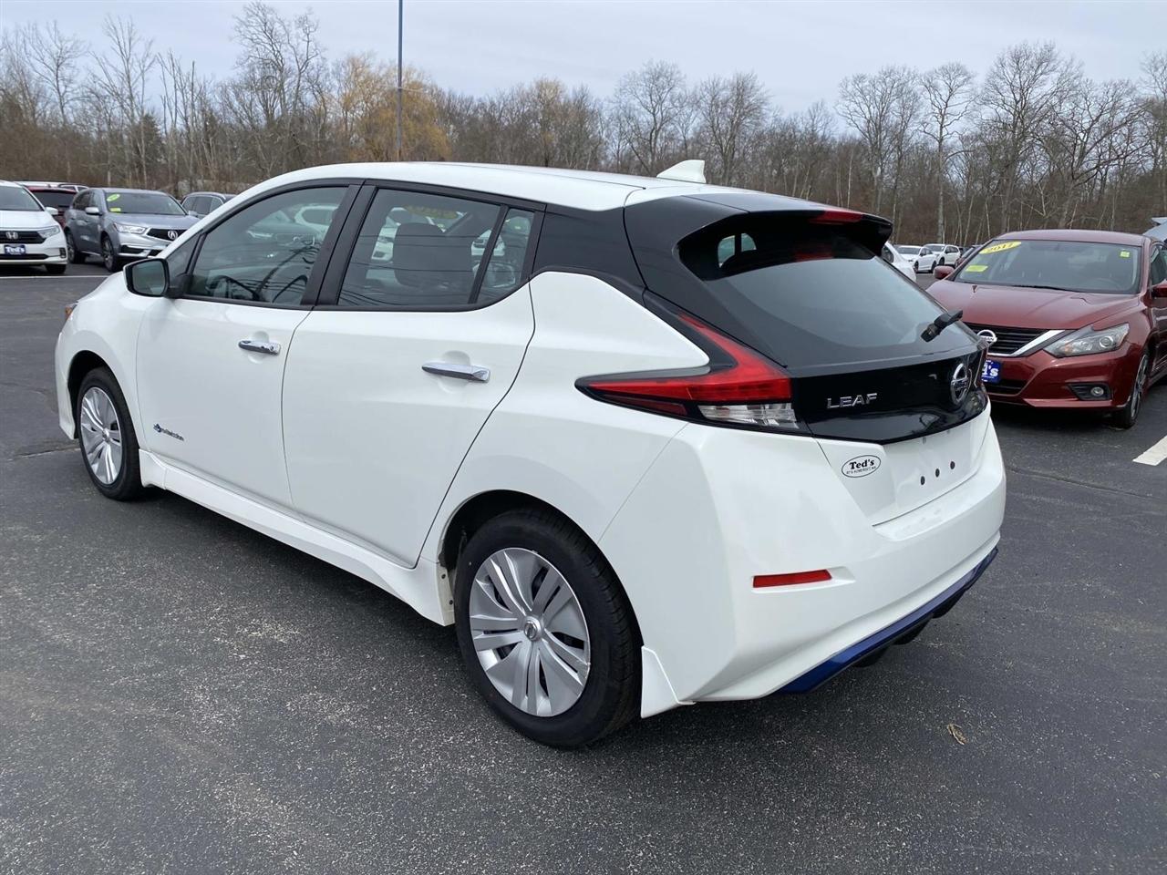 Nissan Leaf  2019