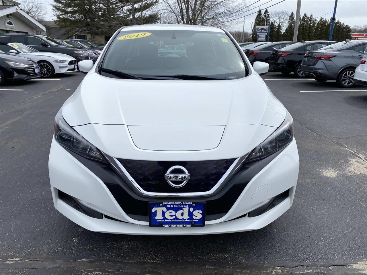 Nissan Leaf  2019