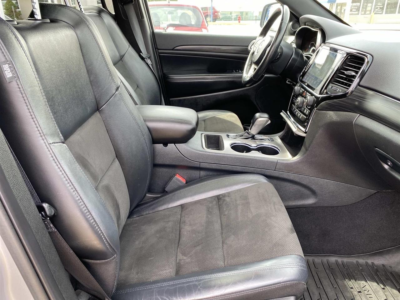 Jeep Grand Cherokee  2020