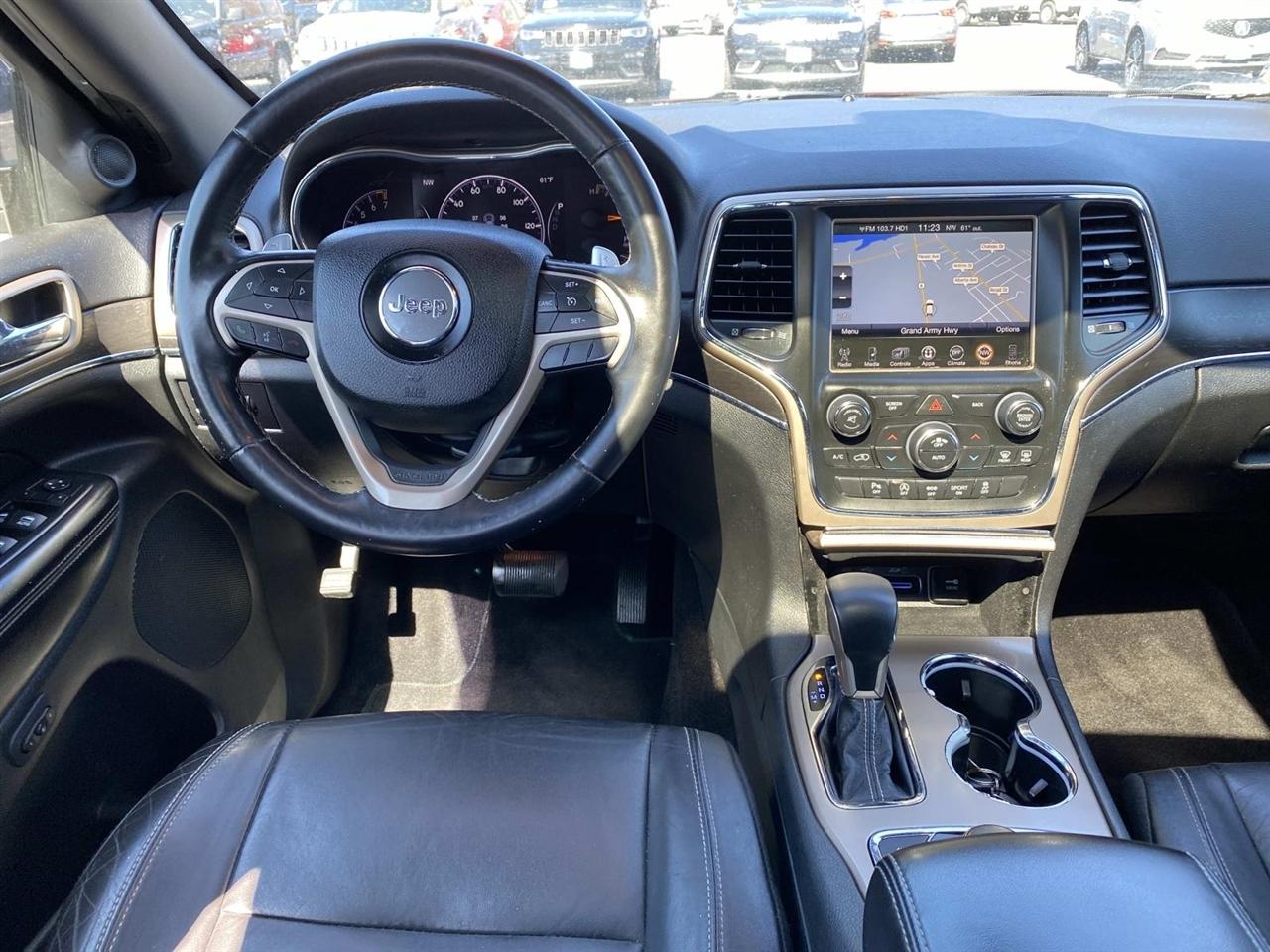 Jeep Grand Cherokee  2016