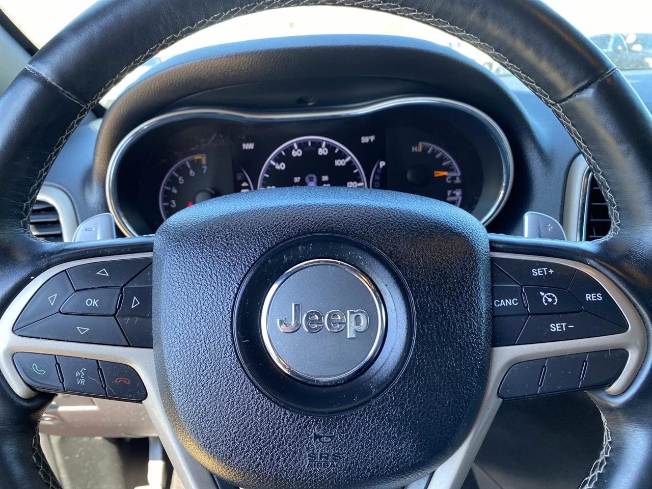 Jeep Grand Cherokee  2016