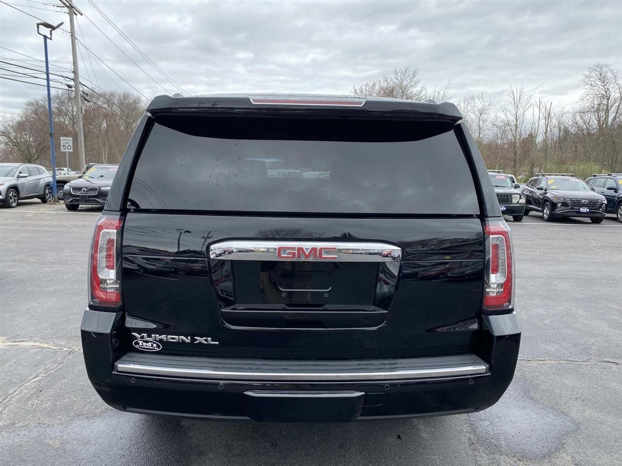 GMC Yukon XL  2018
