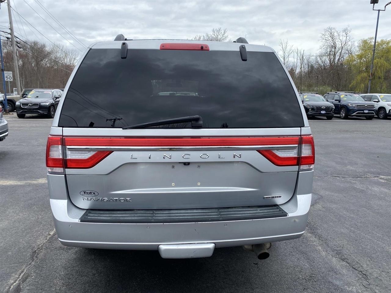 Lincoln Navigator  2015