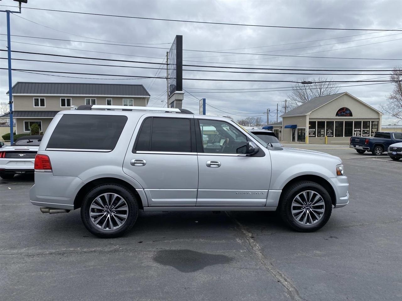 Lincoln Navigator  2015