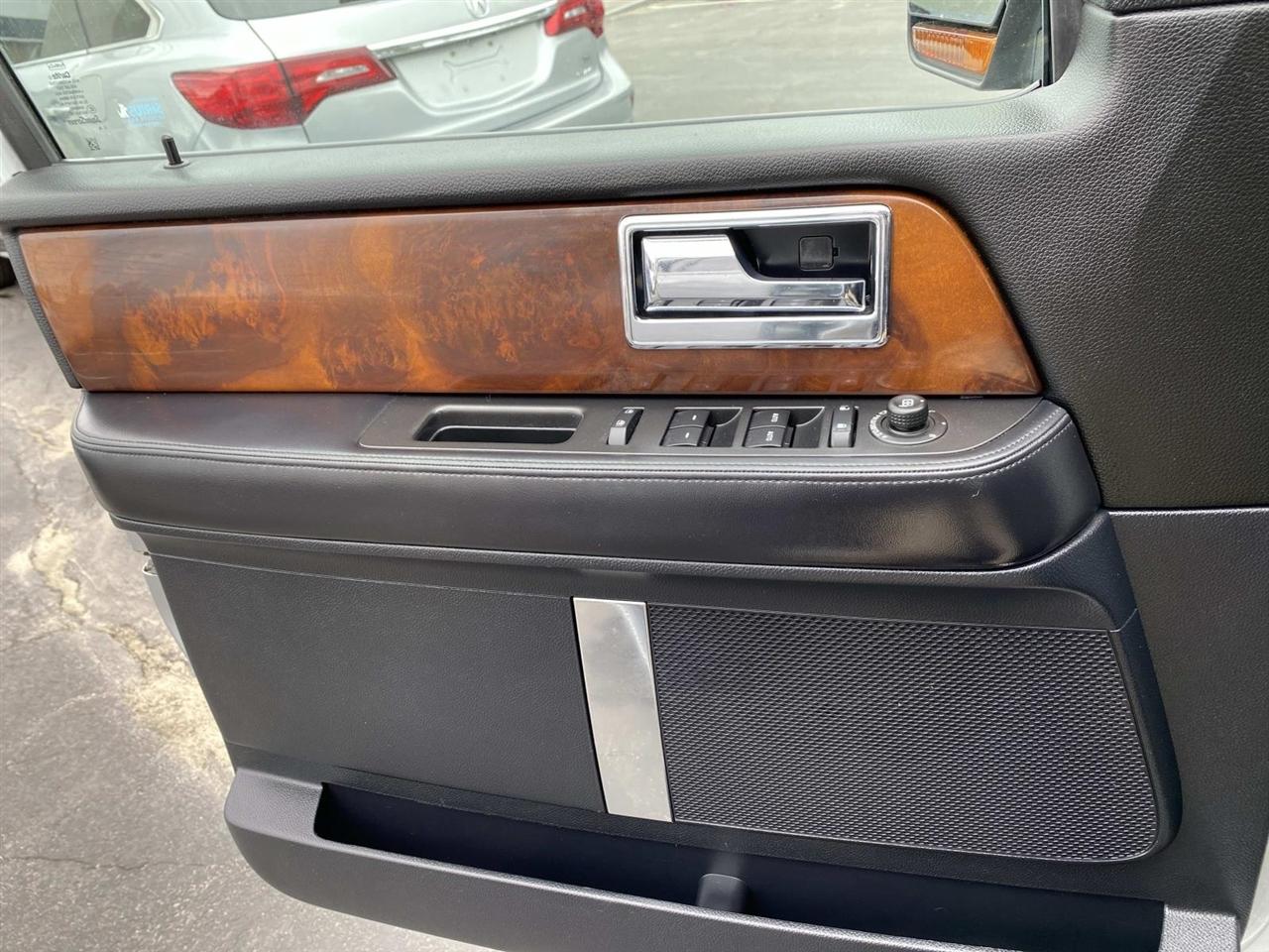 Lincoln Navigator  2015