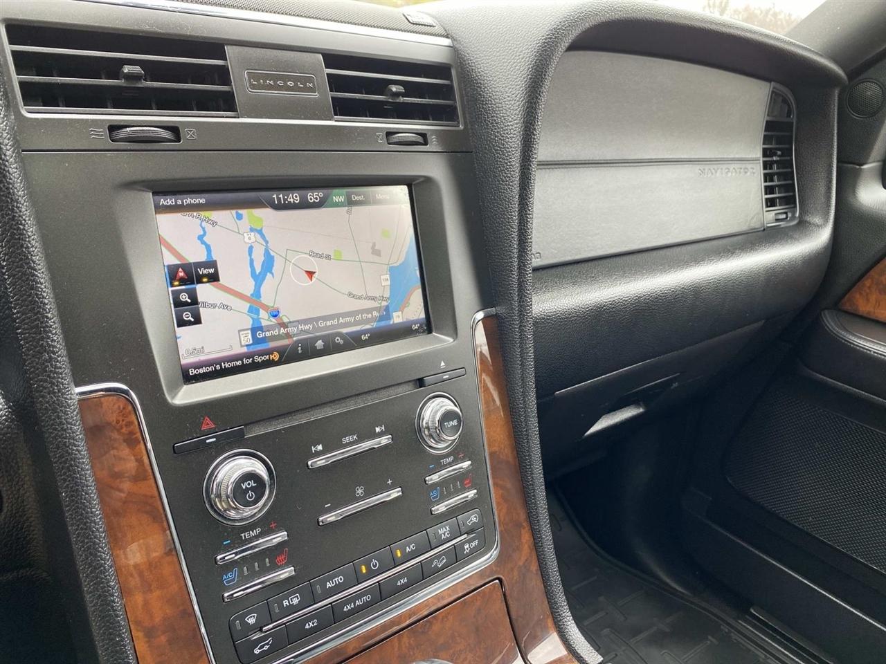 Lincoln Navigator  2015