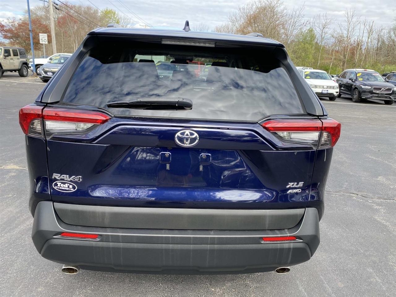 Toyota RAV4  2019