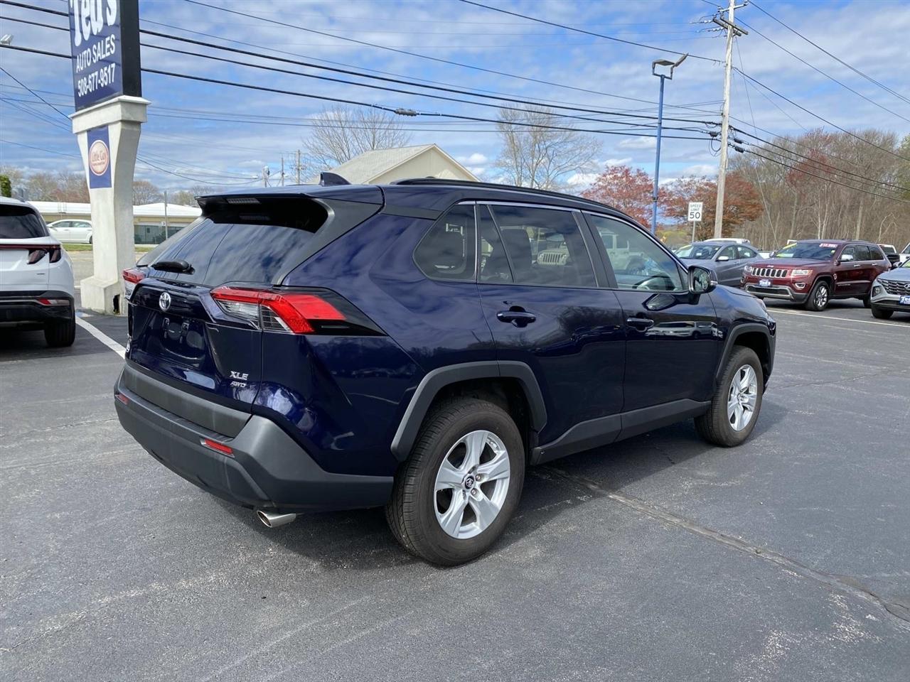Toyota RAV4  2019