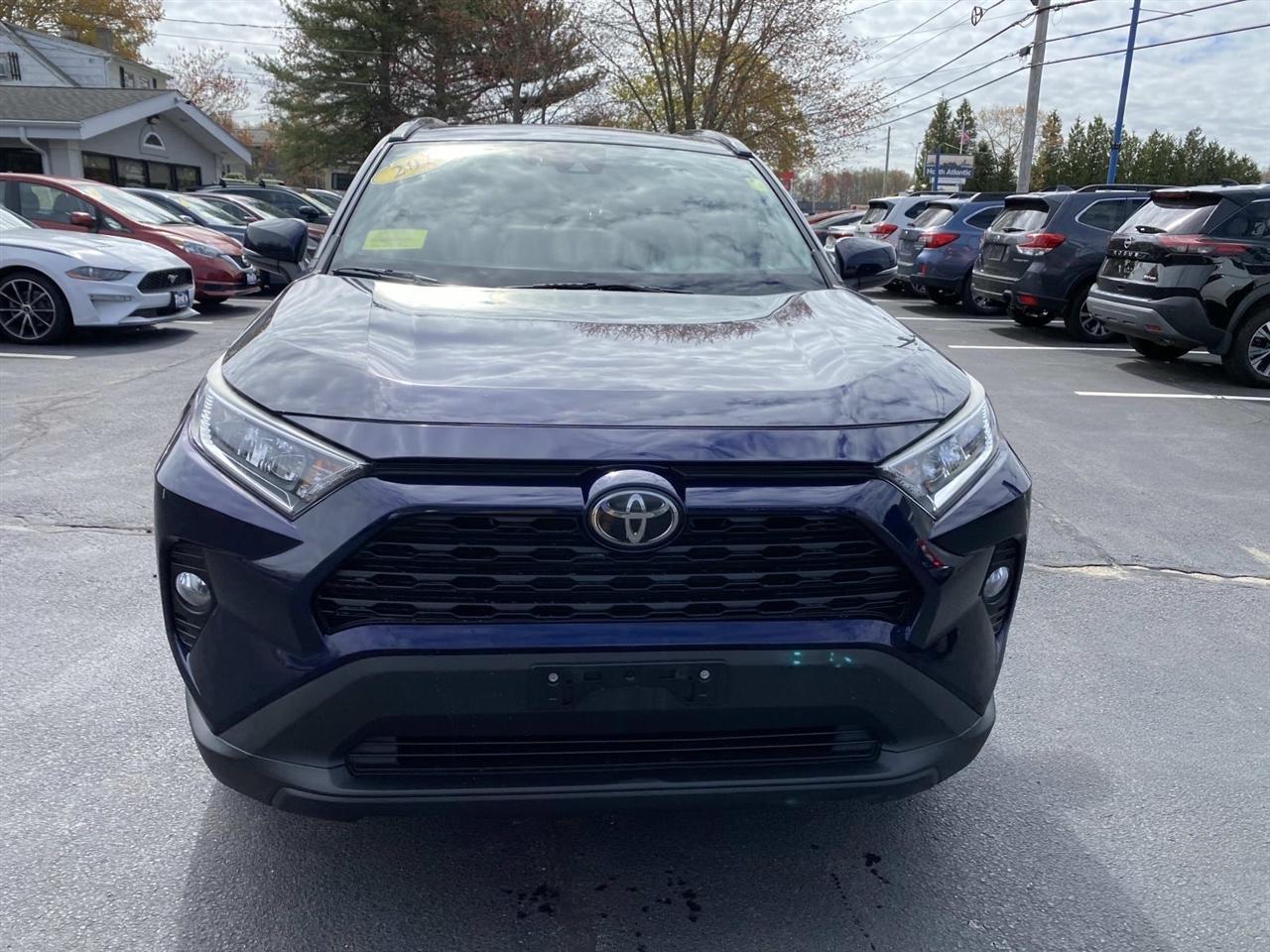 Toyota RAV4  2019