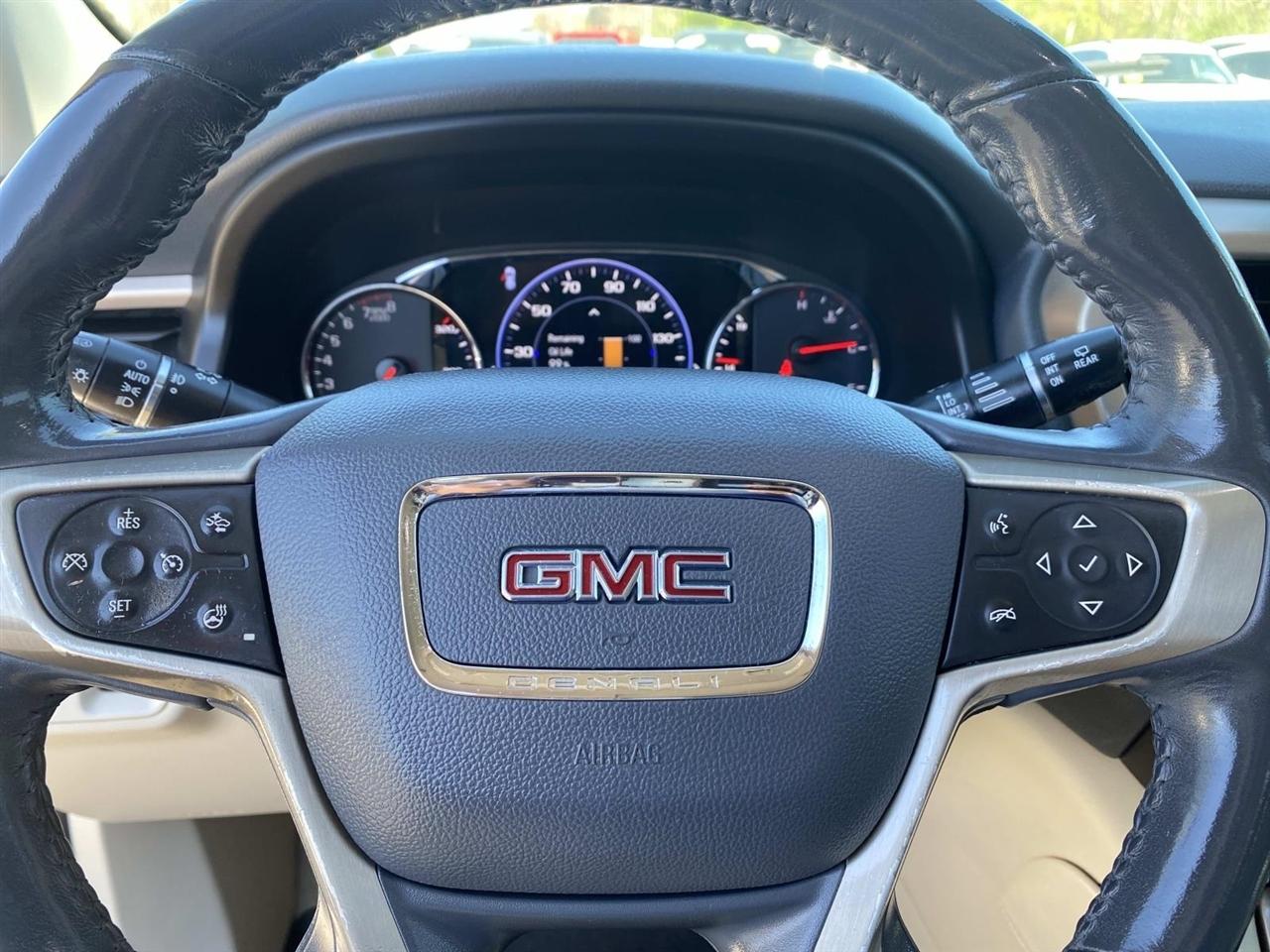 GMC Acadia  2020
