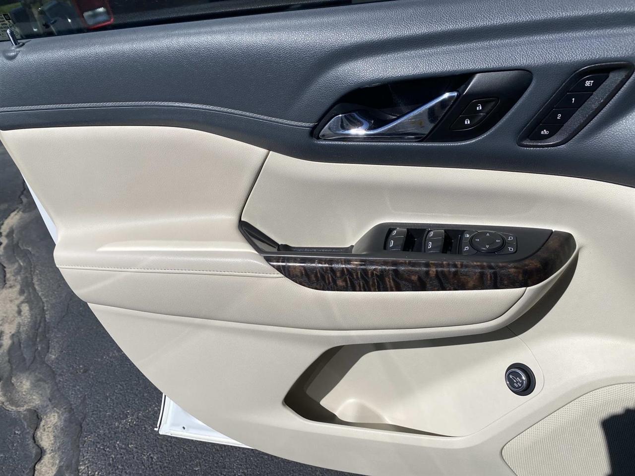 GMC Acadia  2020