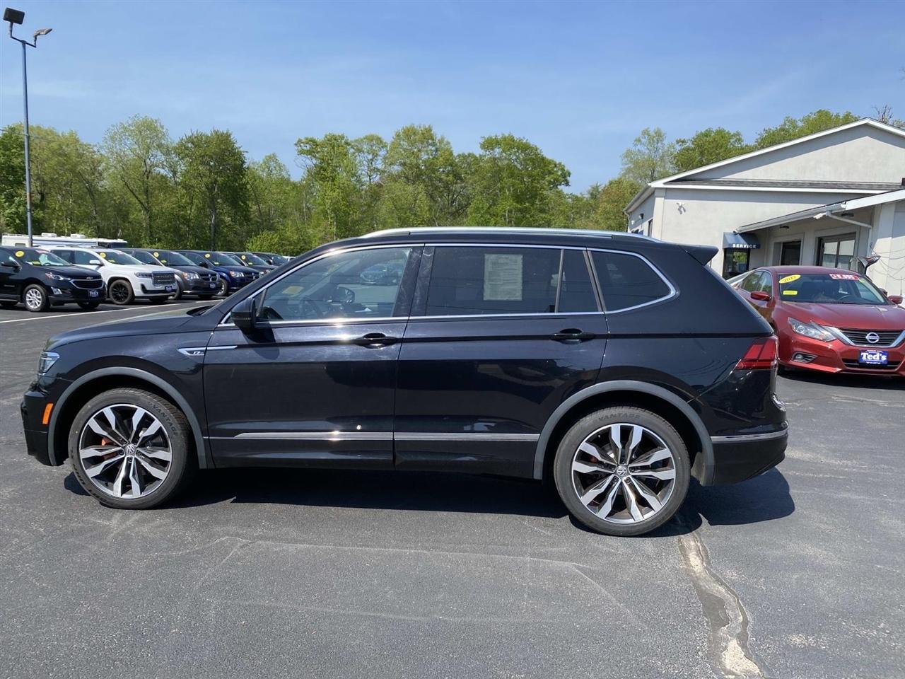 Volkswagen Tiguan  2021