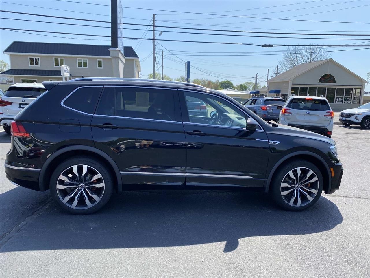 Volkswagen Tiguan  2021