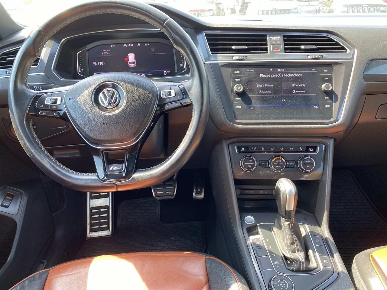 Volkswagen Tiguan  2021