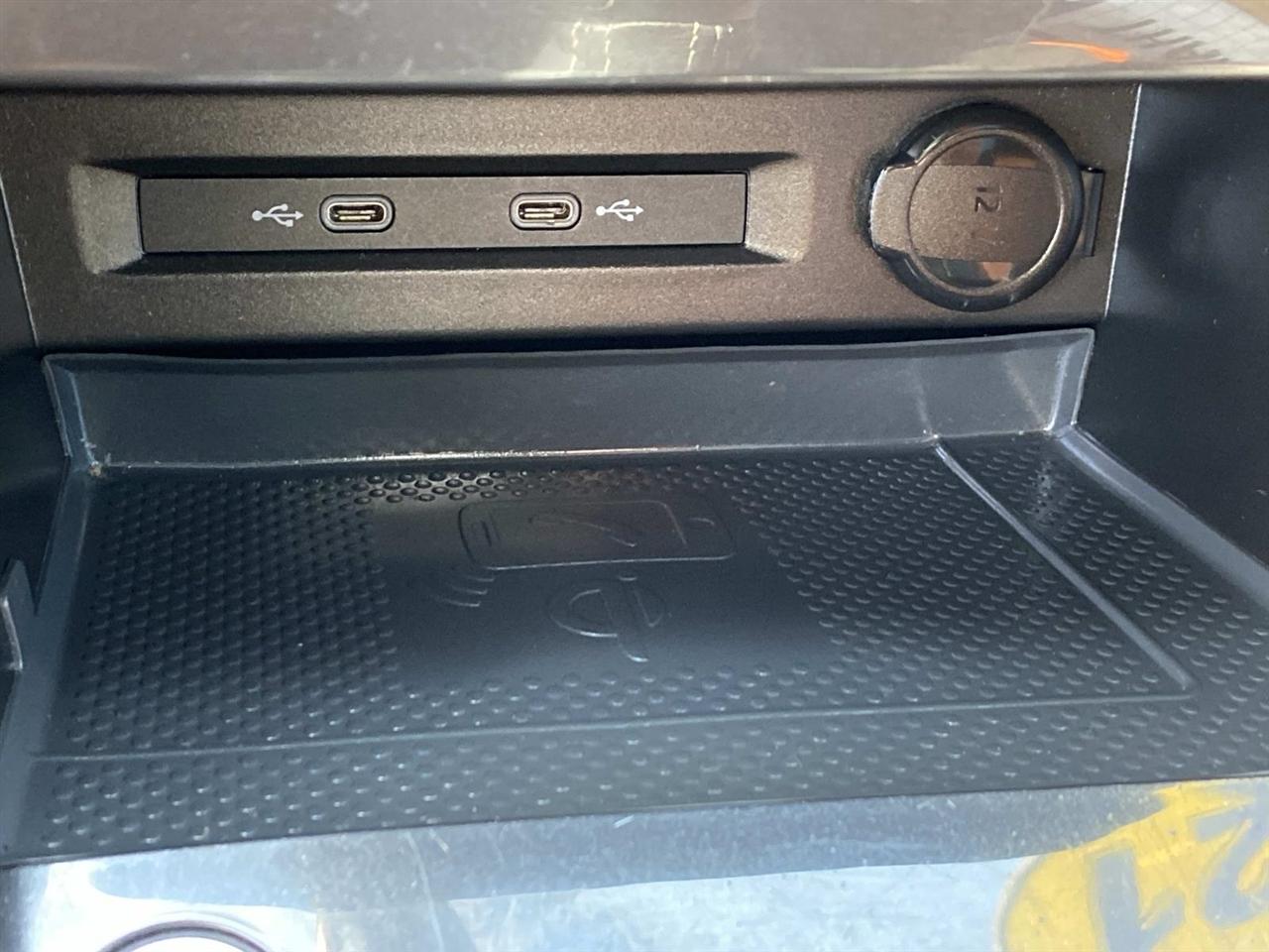 Volkswagen Tiguan  2021